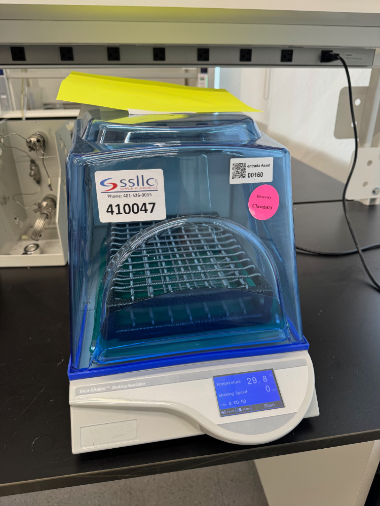 Image of Benchmark Incu-Shaker Benchtop Incubator Shaker